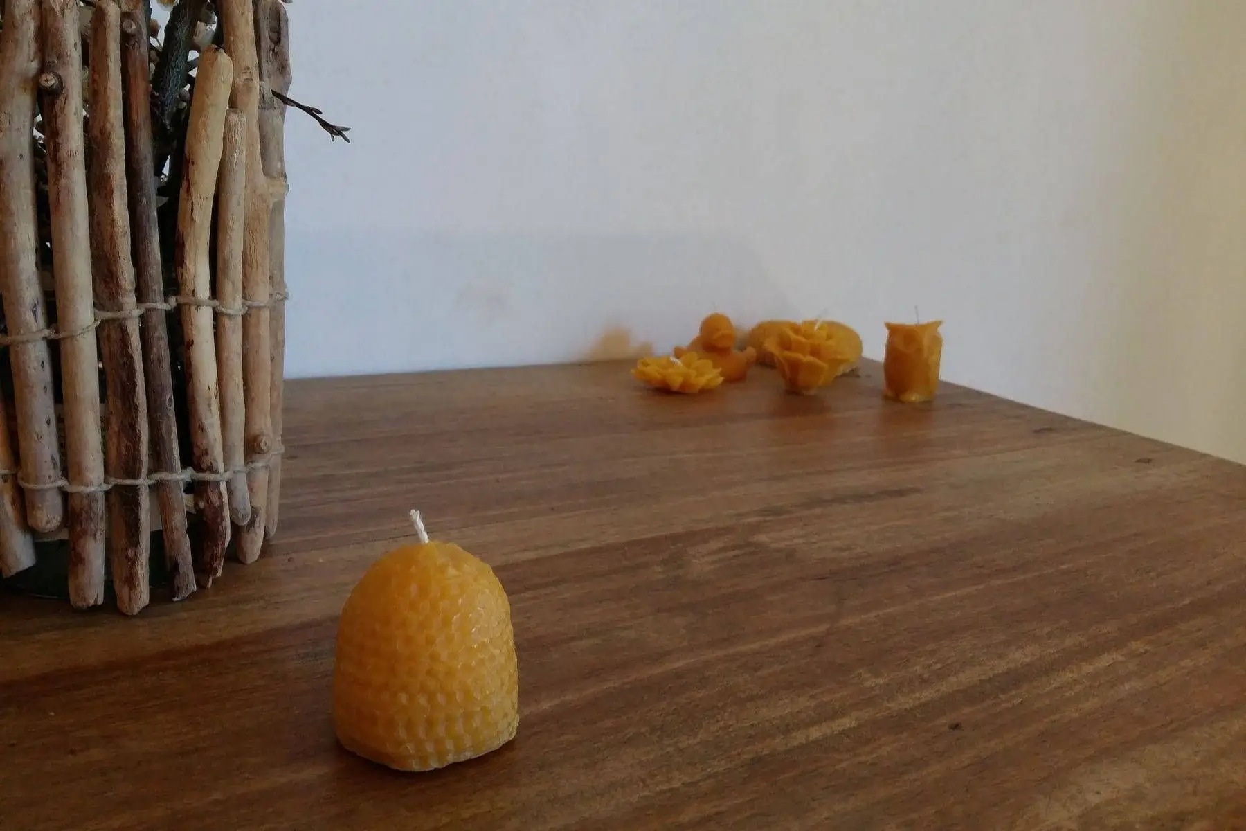 bougie "ruche paille"