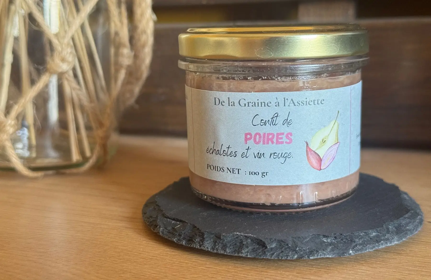 Confit poire, échalote & vin rouge