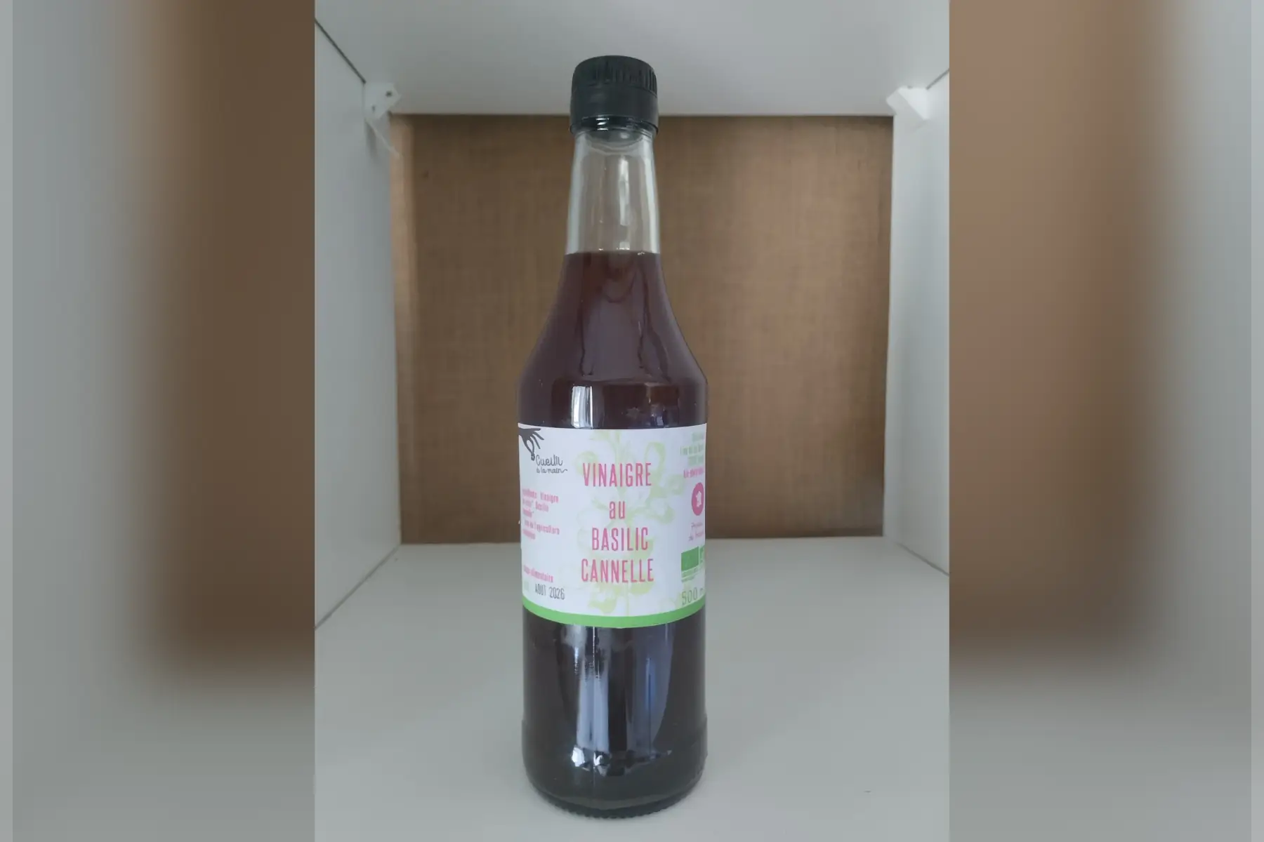 Vinaigre au basilic cannelle