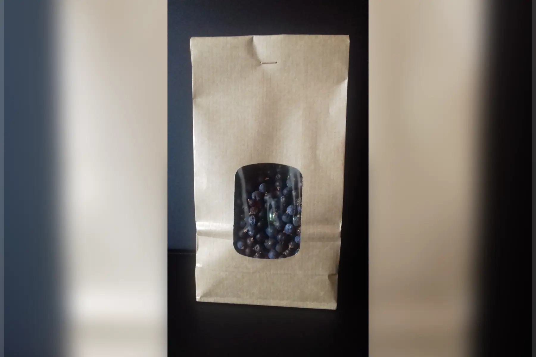 plante seche baies de genièvre