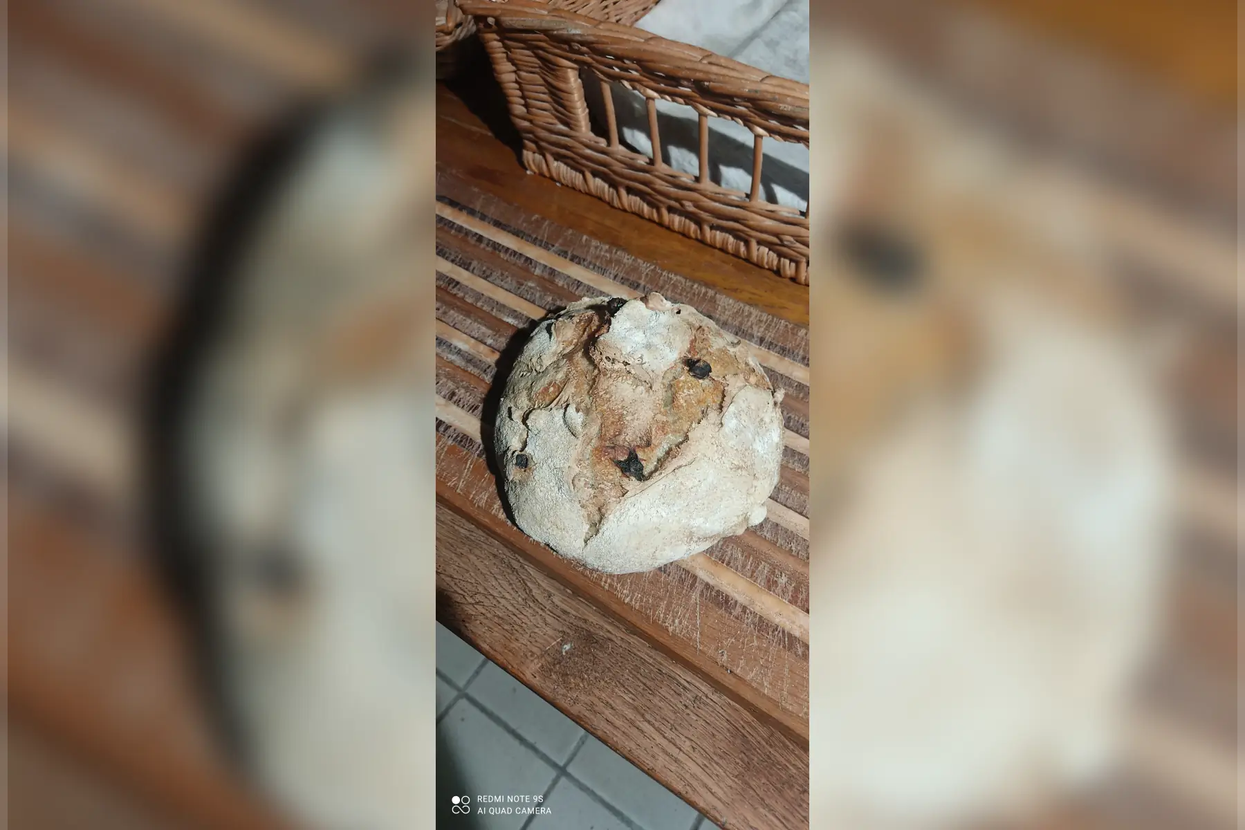 pain raisins noisettes