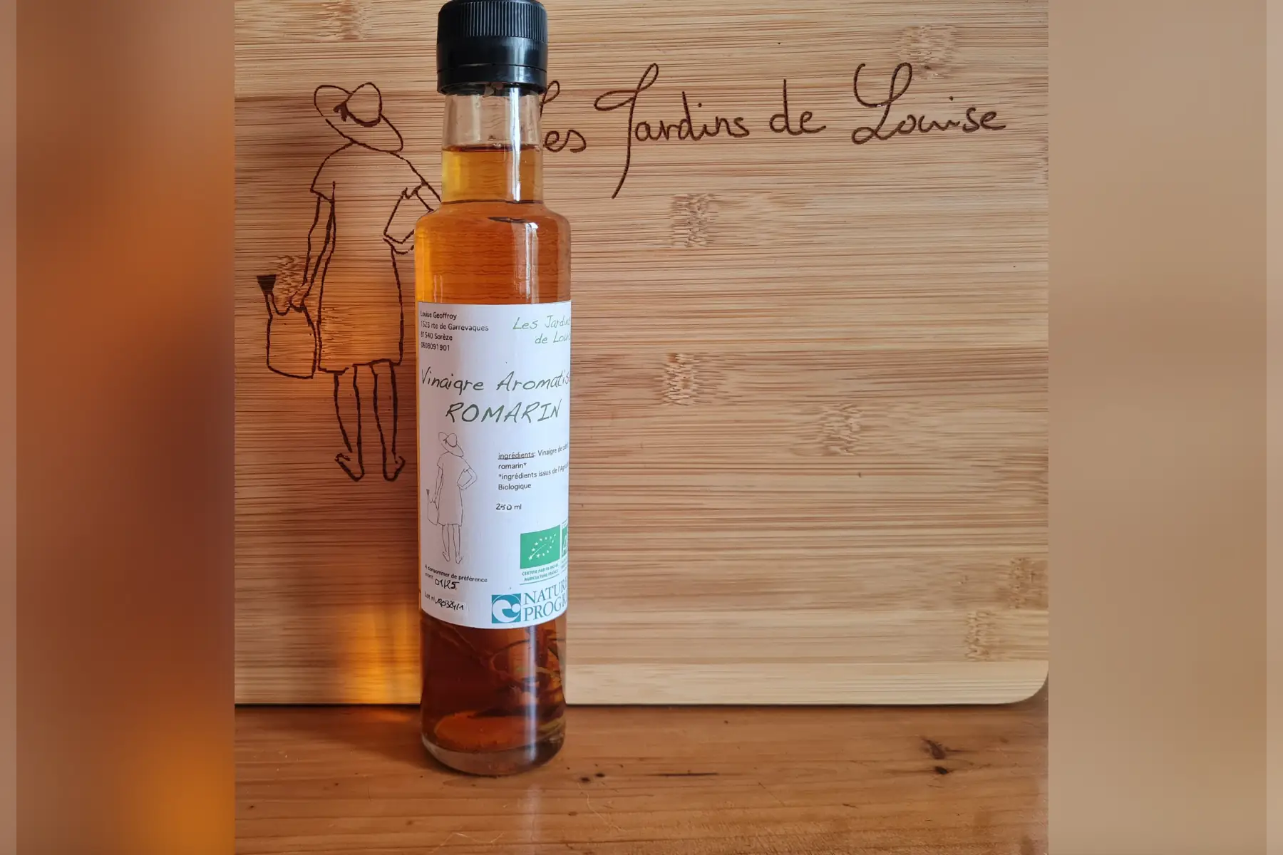 vinaigre aromatisé au romarin