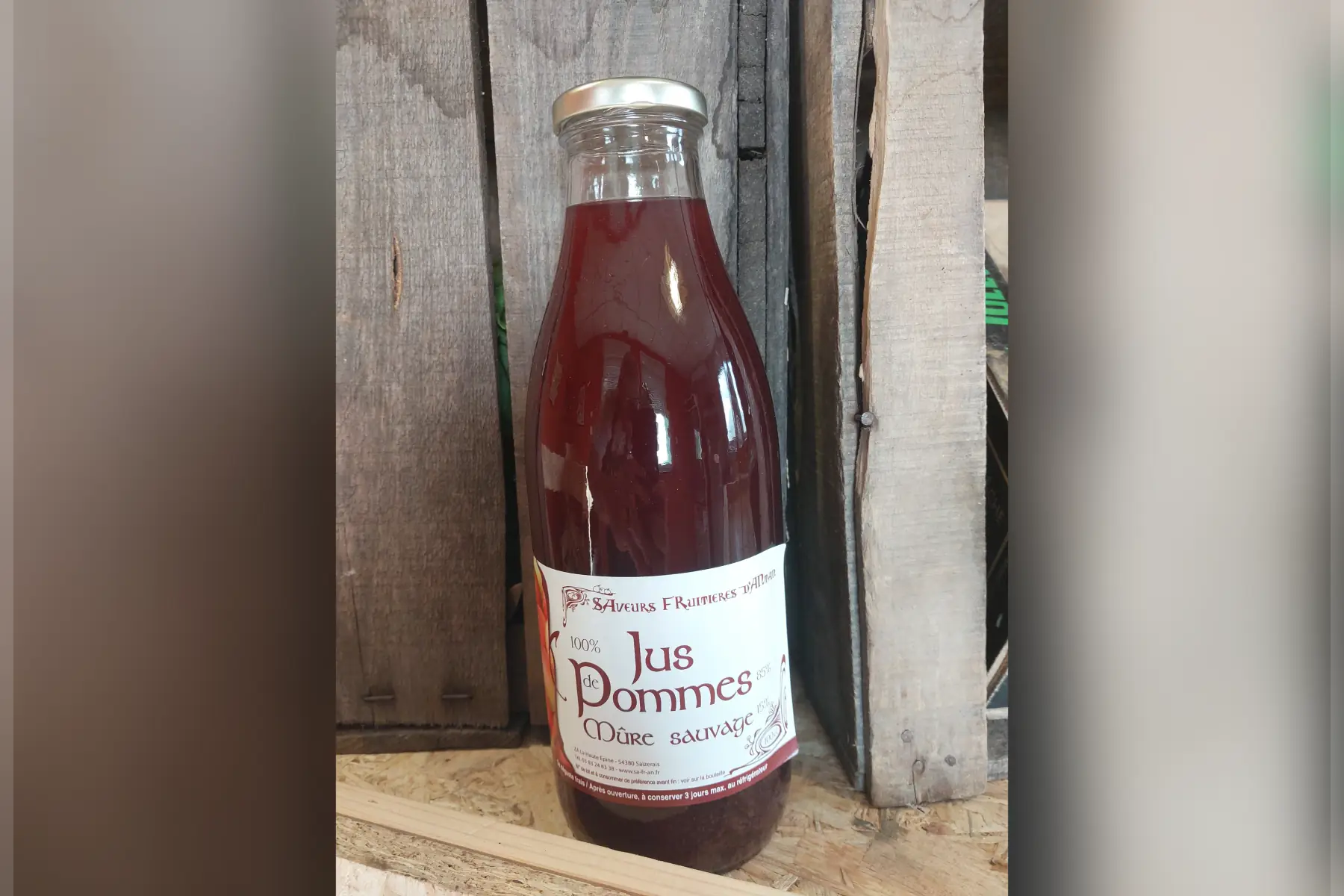 Jus de pomme mûres sauvages