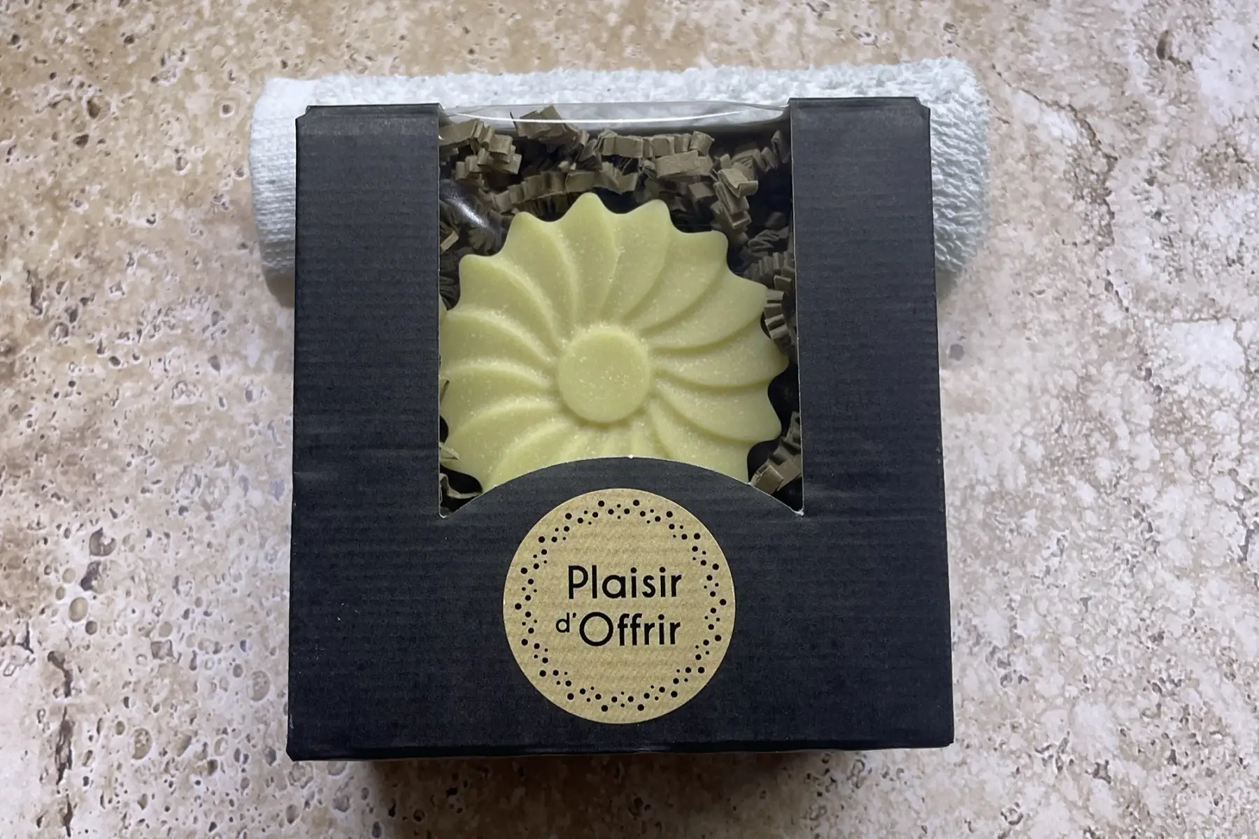 Coffret MARGUERITE – Savon fleuri 80g - DOUX sans parfum