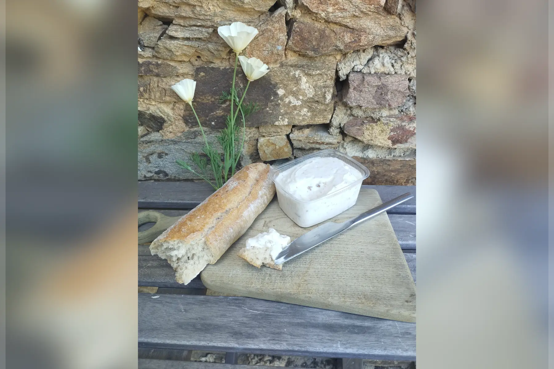 Fouetté à tartiner figues et noix.