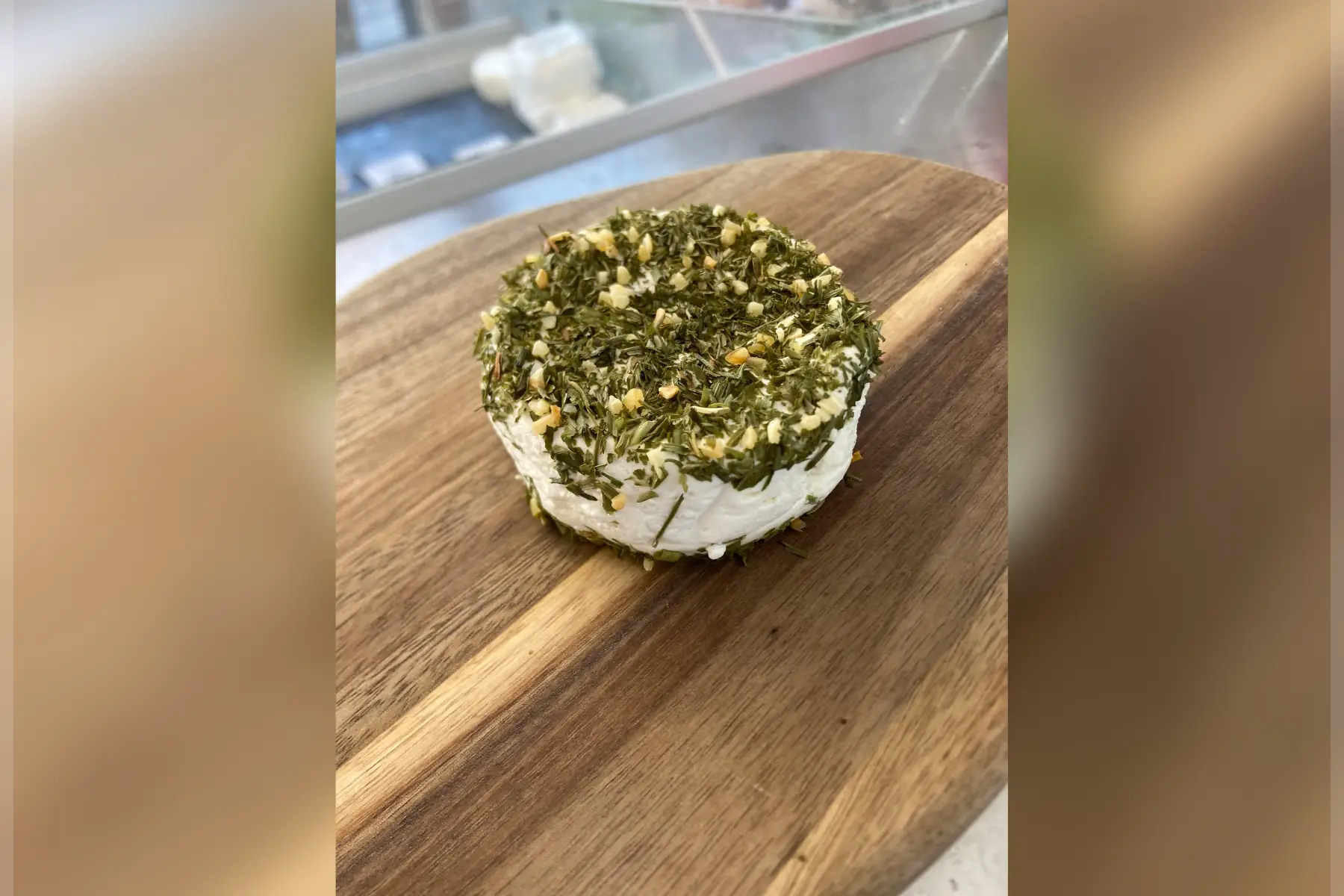 Crottin de chèvre ail et fines herbes