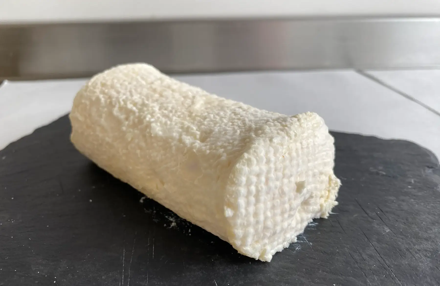 Bûche au lait de chèvre pasteurisé