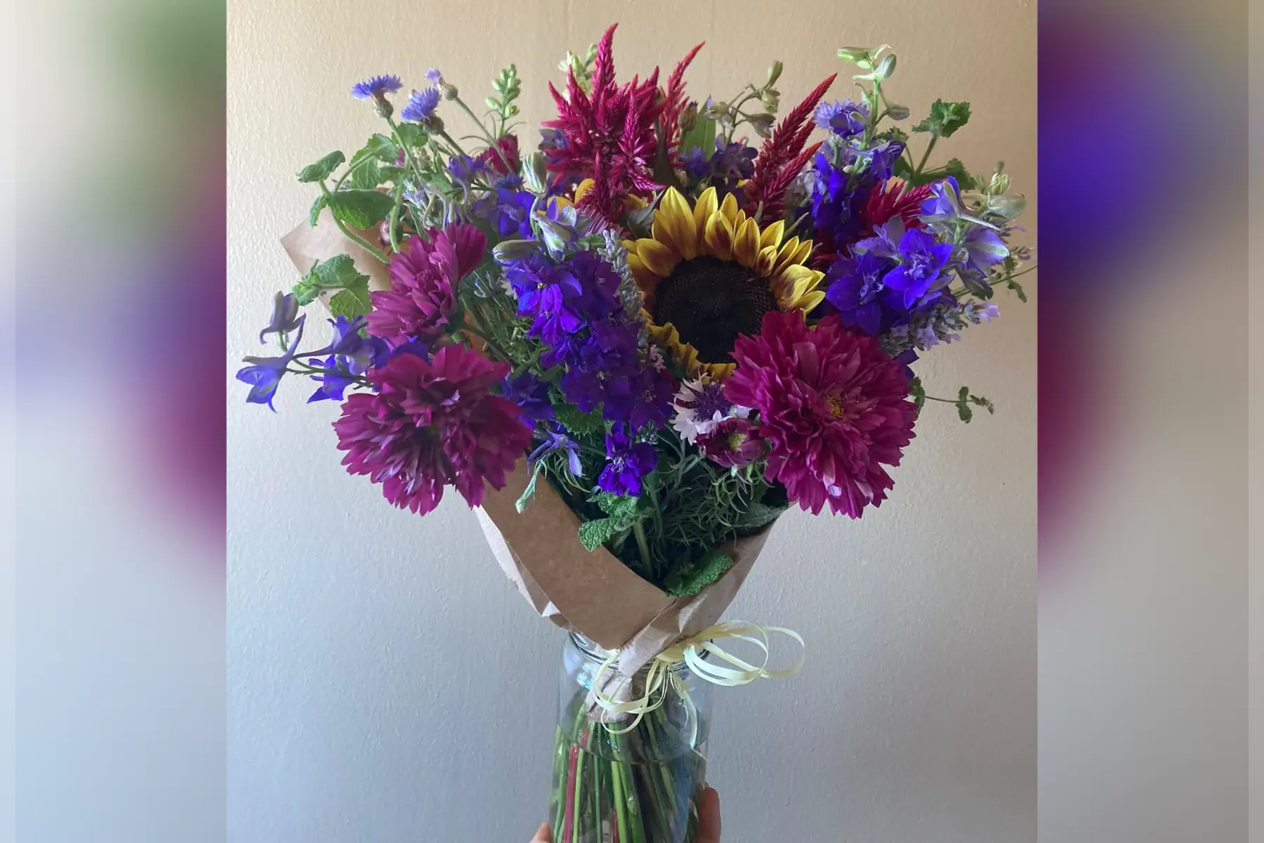 Bouquet de fleurs locales (grand)