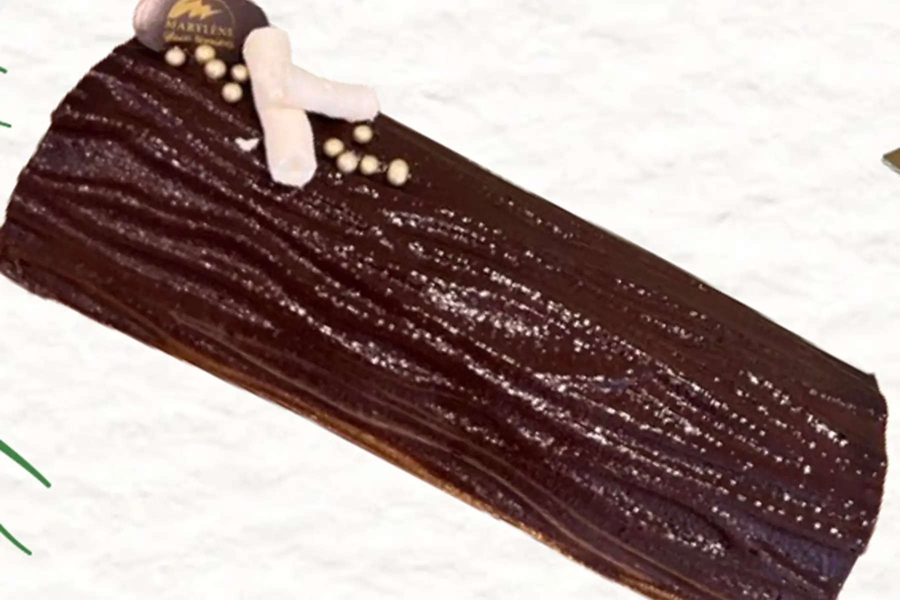 Bûche glace chocolat et crème glacée caramel sur biscuit Streusel 8/10 parts