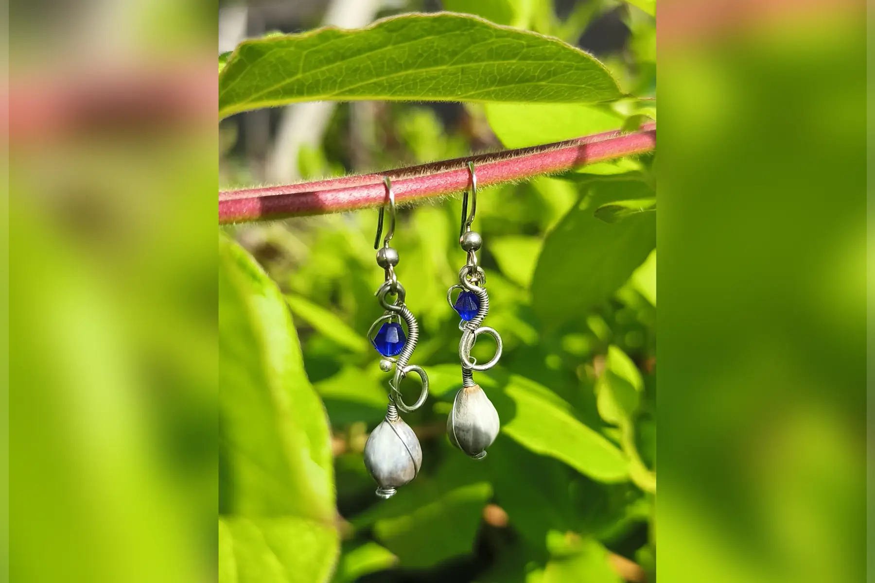 Boucles d’oreilles bleu Marine