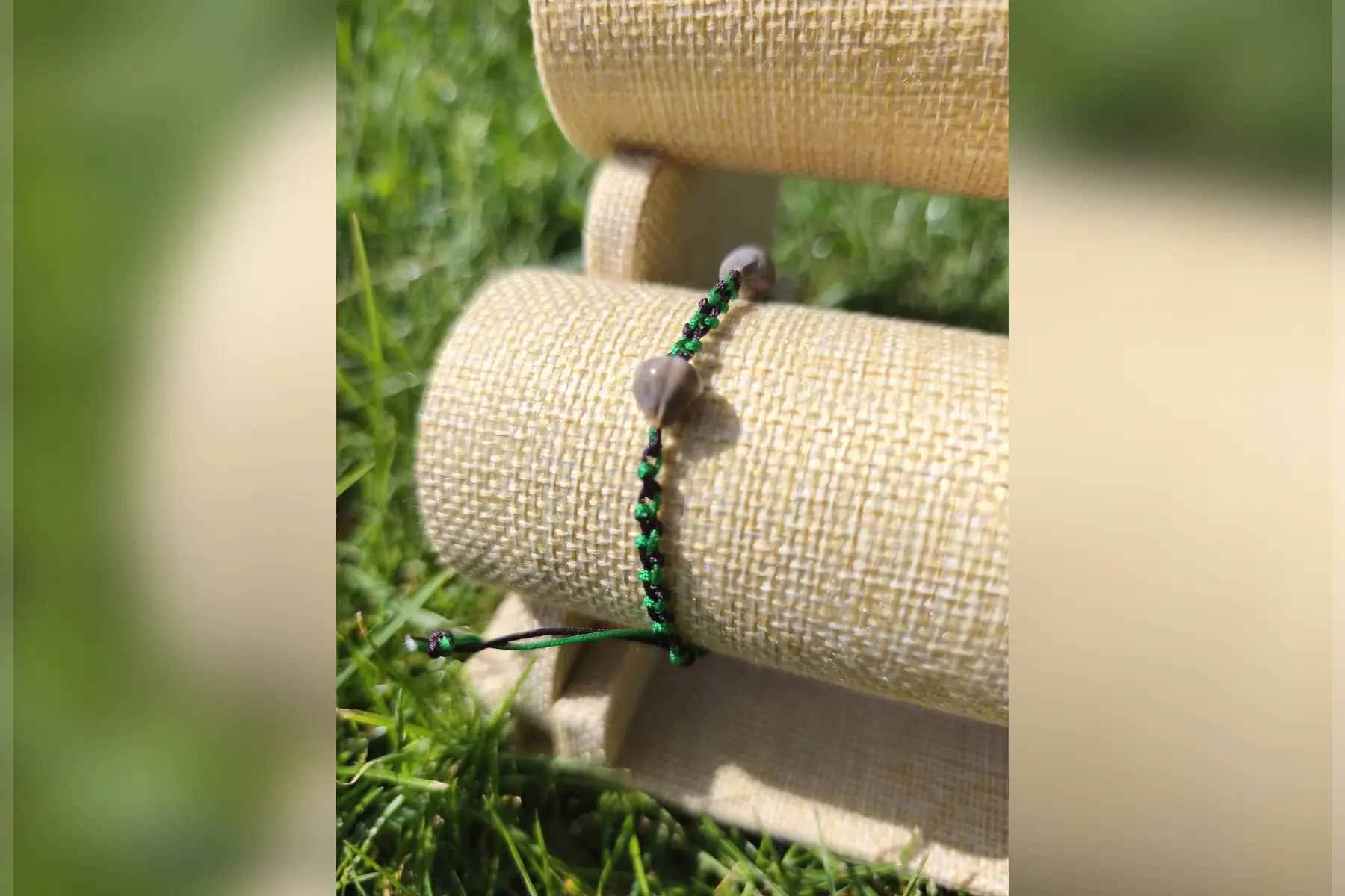 Bracelet macramé 2 fils vert marron