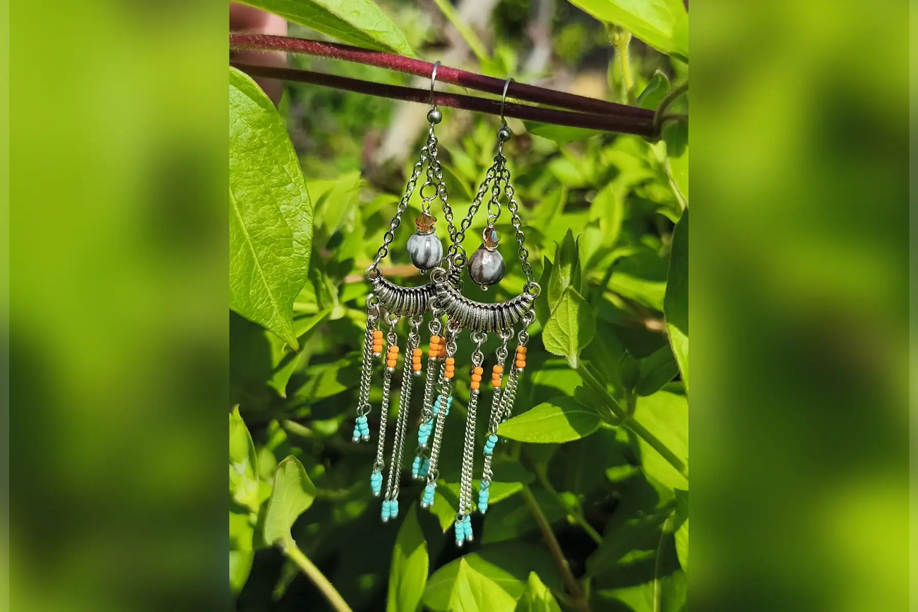 Boucles d'oreilles longues style indien corail et turquoise